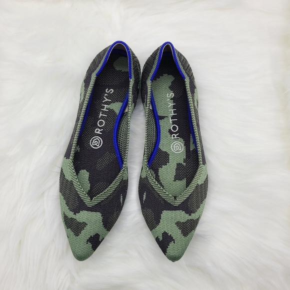 Rothys Olive Camo blue halo points - Picture 5 of 8